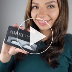 Women sharing their experience with Nanolash